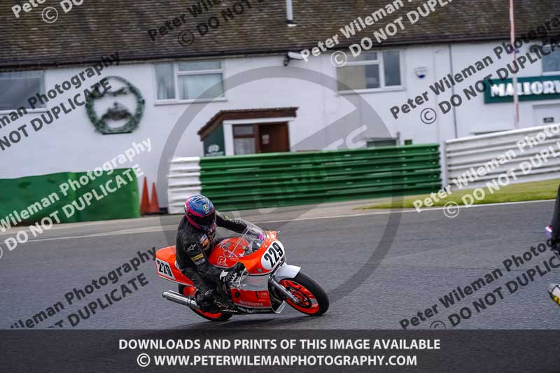 enduro digital images;event digital images;eventdigitalimages;mallory park;mallory park photographs;mallory park trackday;mallory park trackday photographs;no limits trackdays;peter wileman photography;racing digital images;trackday digital images;trackday photos